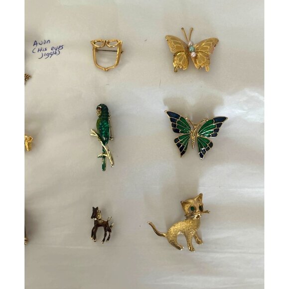 Bundle of 12 Vintage Animal And Miscellaneous Brooches/Pins - Picture 5 of 13